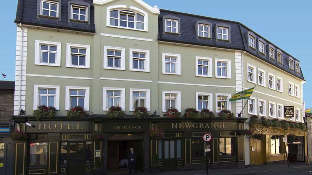 The Newgrange Hotel Navan Exterior photo